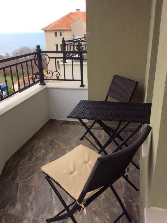 Apartment Morskoi Gnom Burgas Zewnętrze zdjęcie