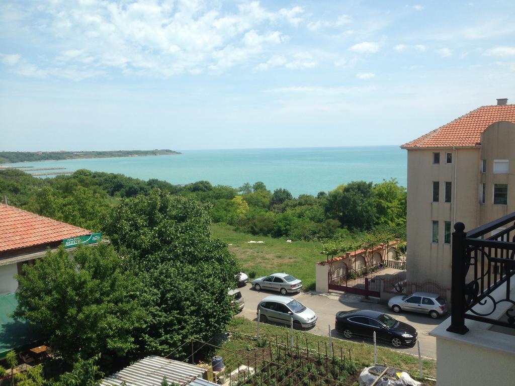 Apartment Morskoi Gnom Burgas Zewnętrze zdjęcie